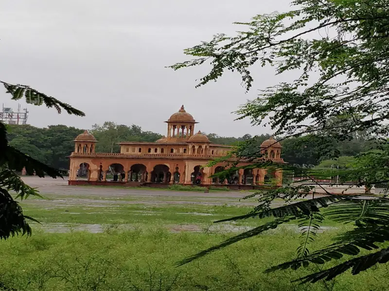 New Jalpaiguri to Chundung Cab